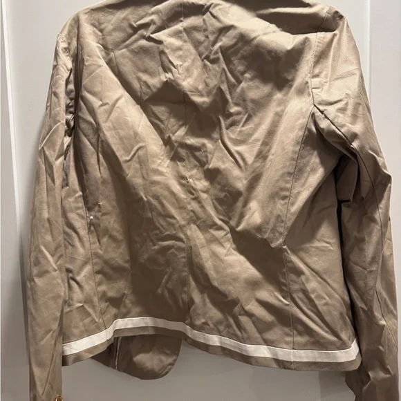 Talbots Tan Blazer with Cream Contrast Trim Gold Buttons 12P - Picture 6 of 6